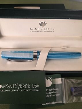 Monteverde Giant Sequoia Turquoise Blue Fountain Pen - Stub Nin